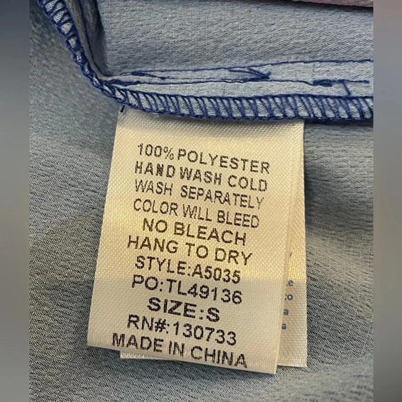 UMGEE Floral BOHO GYPSY Blue Top NWT SMALL - Picture 6 of 6